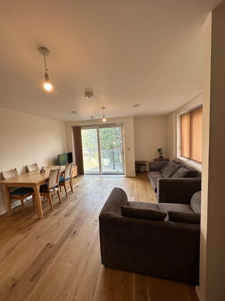 New Build 2 Bedroom With 2 Bath In Λονδίνο Εξωτερικό φωτογραφία